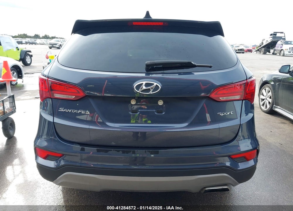 2018 HYUNDAI SANTA FE SPORT 2.4L VIN: 5NMZU3LB9JH077168