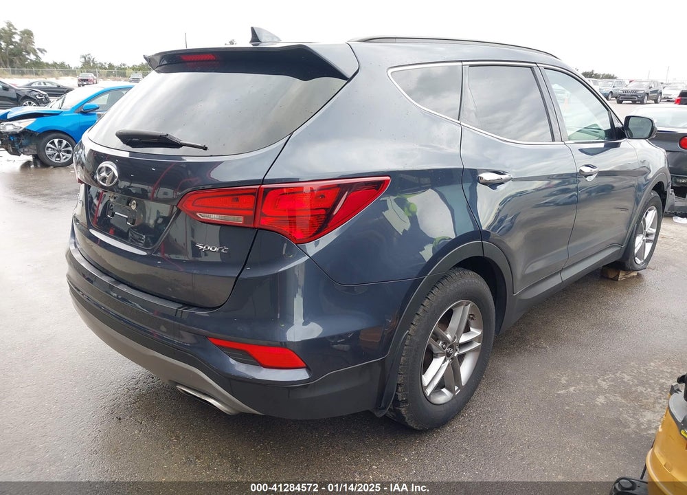 2018 HYUNDAI SANTA FE SPORT 2.4L VIN: 5NMZU3LB9JH077168