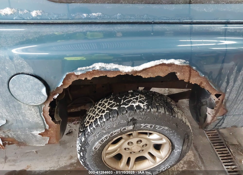 2004 DODGE DAKOTA SPORT/SXT VIN: 1D7HG38N14S709407