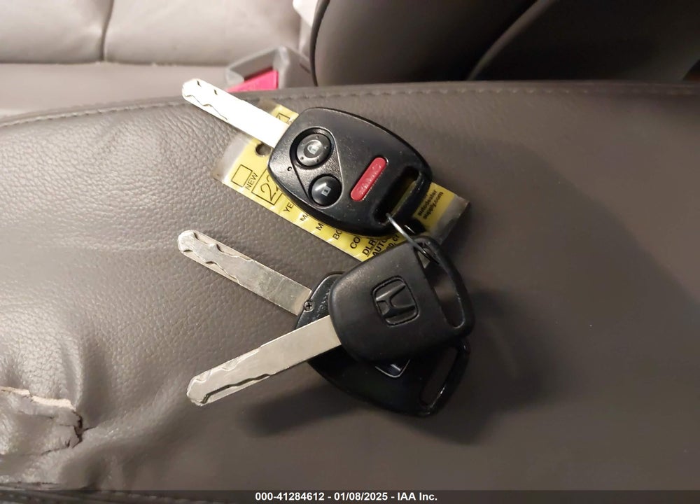 2009 HONDA CIVIC LX VIN: 2HGFA16539H366027