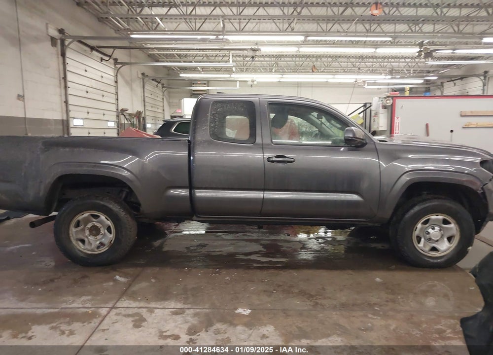 2017 TOYOTA TACOMA SR VIN: 5TFSX5EN5HX056864