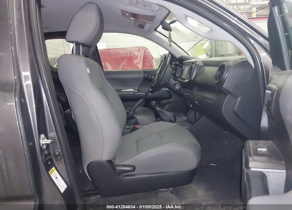 2017 TOYOTA TACOMA SR VIN: 5TFSX5EN5HX056864