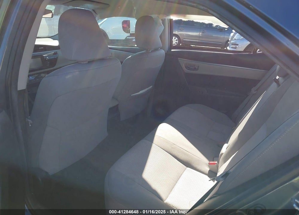 2015 TOYOTA COROLLA VIN: 5YFBURHE3FP210091