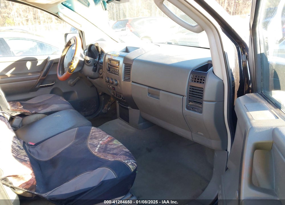 2007 NISSAN TITAN VIN: 1N6AA06AX7N217437