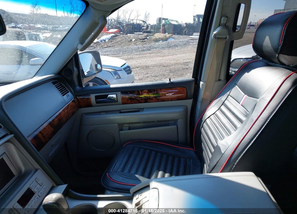 2004 LINCOLN NAVIGATOR VIN: 5LMFU28R54LJ07507