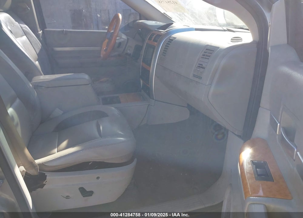 2007 CHRYSLER ASPEN LIMITED VIN: 1A8HX58237F575632