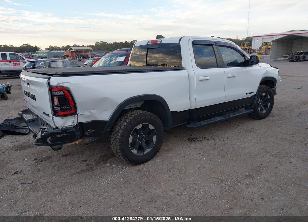 2019 RAM 1500 REBEL  4X4 6'4 BOX VIN: 1C6SRFET2KN860824