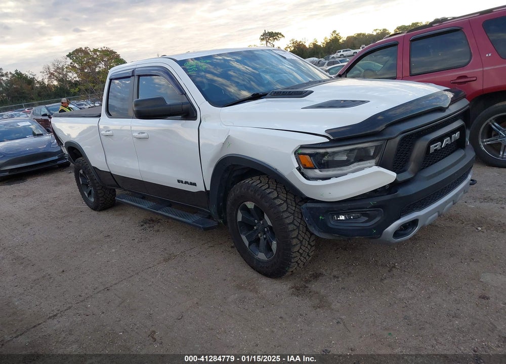 2019 RAM 1500 REBEL  4X4 6'4 BOX VIN: 1C6SRFET2KN860824