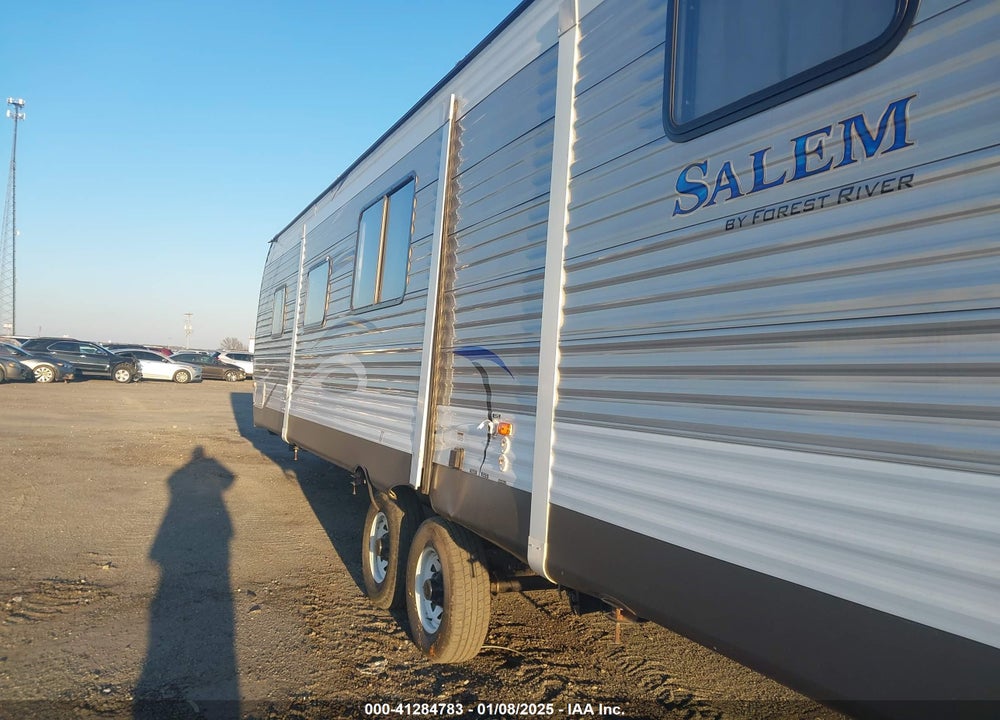 2018 SALEM 32BHDS VIN: 4X4TSMH25JA322790