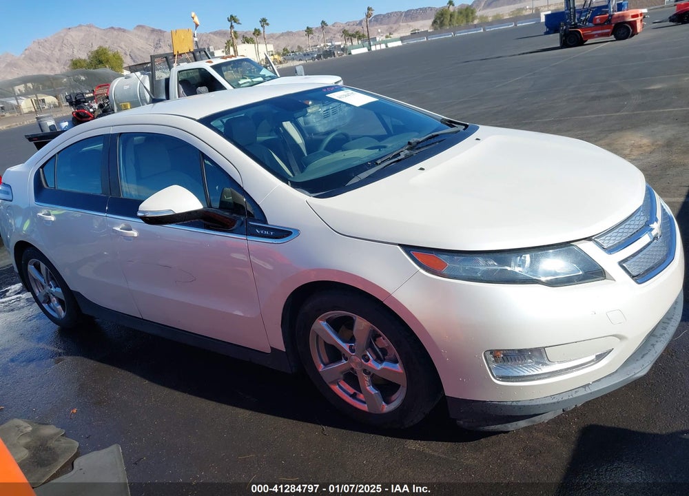 2013 CHEVROLET VOLT VIN: 1G1RB6E48DU101360
