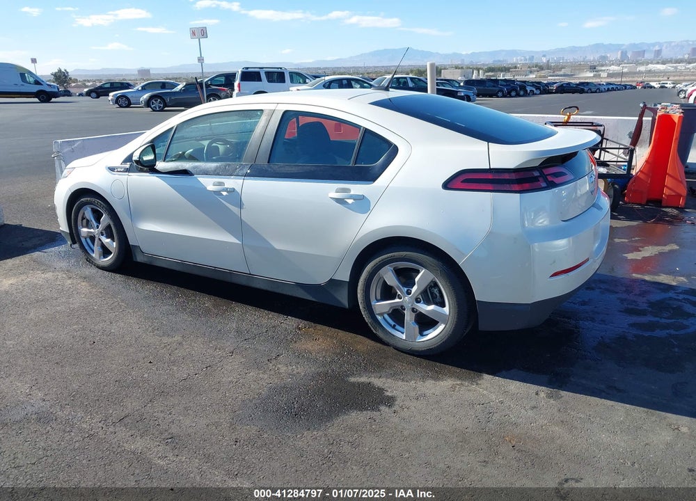 2013 CHEVROLET VOLT VIN: 1G1RB6E48DU101360