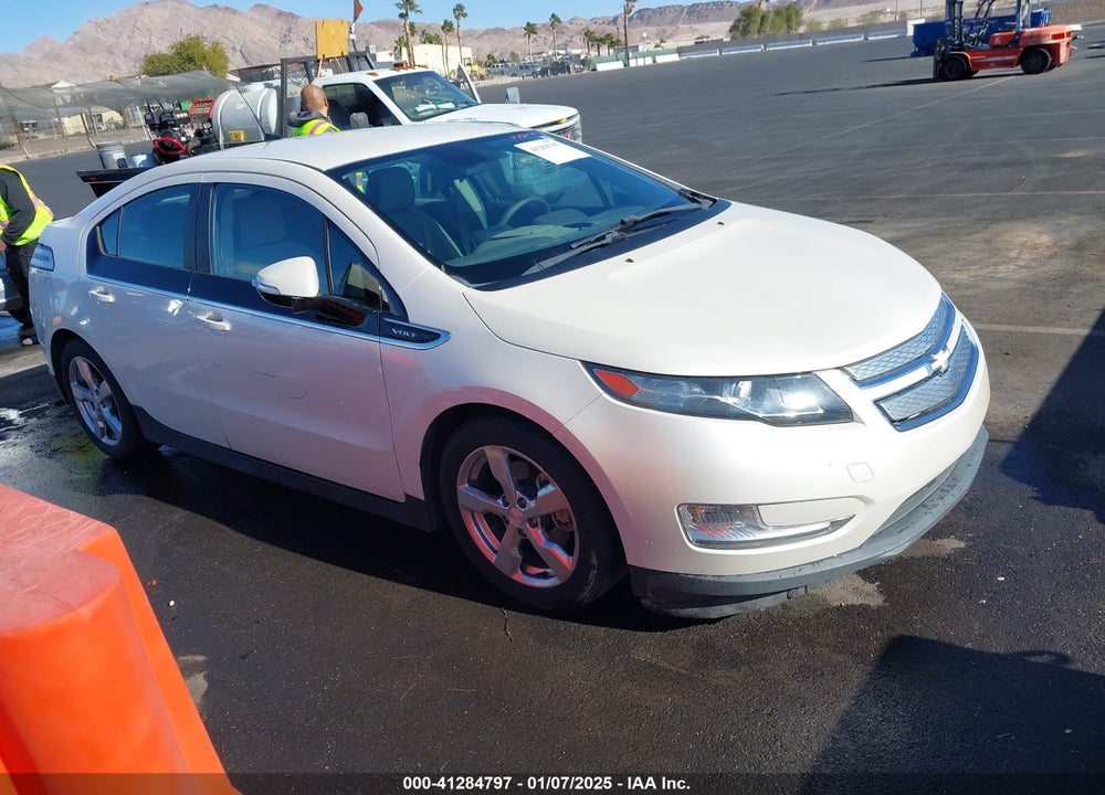 2013 CHEVROLET VOLT VIN: 1G1RB6E48DU101360