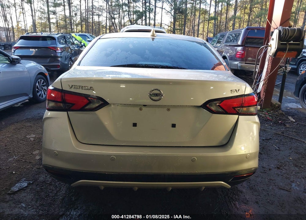 2021 NISSAN VERSA VIN: 3N1CN8EV5ML817865