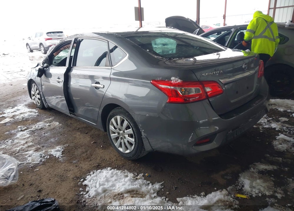 2018 NISSAN SENTRA VIN: 3N1AB7AP9JY306580