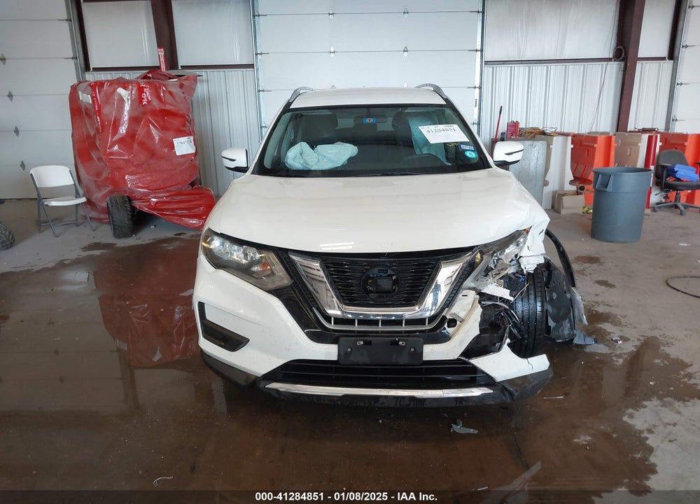 2018 NISSAN ROGUE S VIN: 5N1AT2MT0JC828685