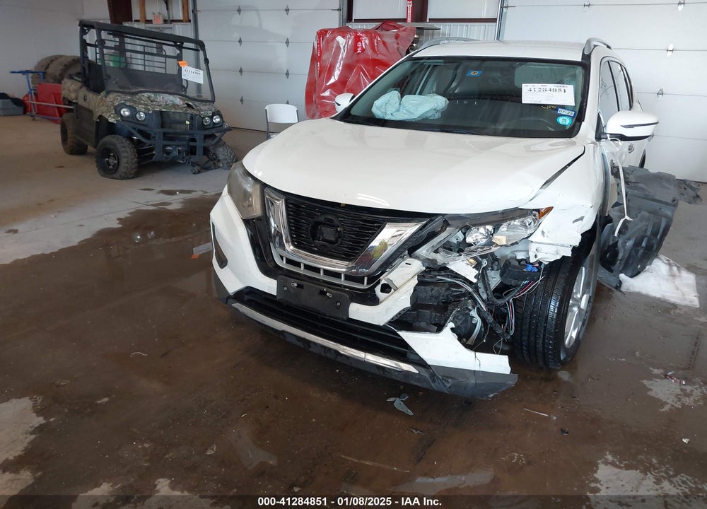 2018 NISSAN ROGUE S VIN: 5N1AT2MT0JC828685