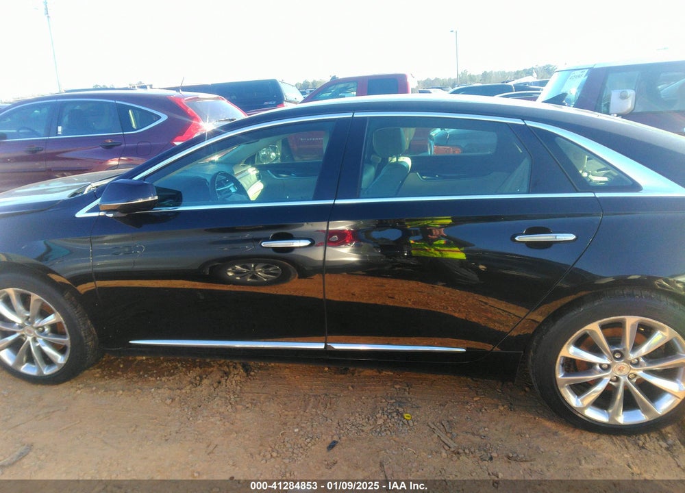 2013 CADILLAC XTS VIN: 2G61P5S32D9220789