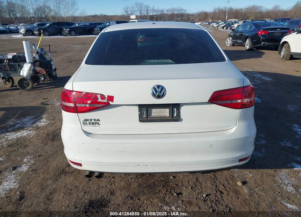 2016 HYUNDAI SONATA VIN: 5NPE24AF3GH293402