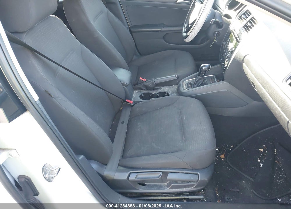 2016 HYUNDAI SONATA VIN: 5NPE24AF3GH293402