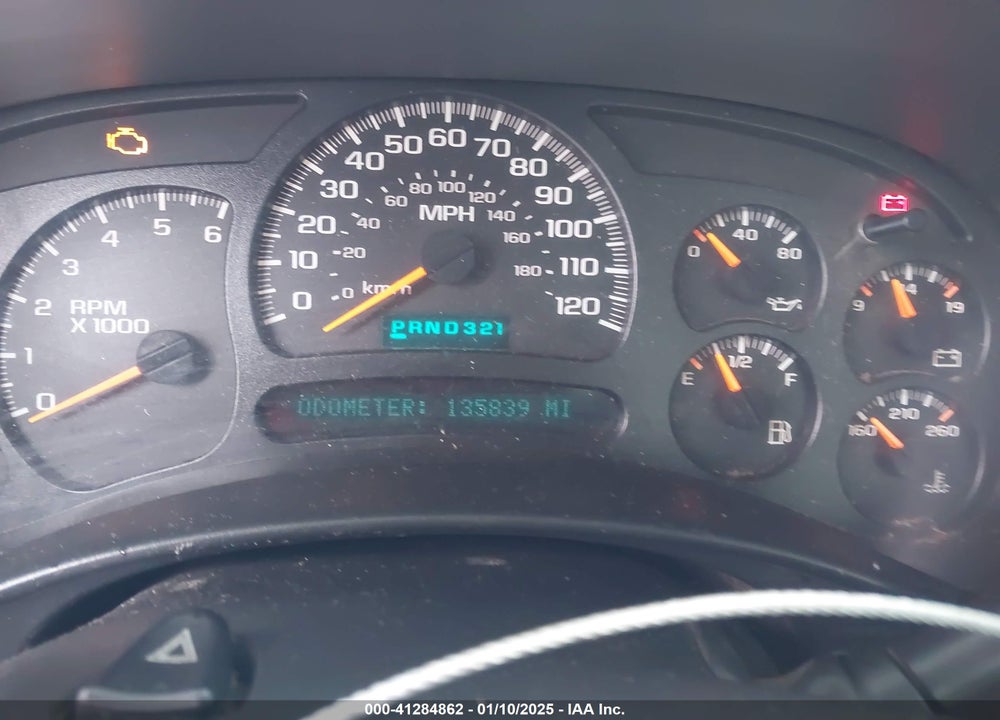 2005 CHEVROLET SILVERADO 2500HD WORK TRUCK VIN: 1GCHK24U95E257271