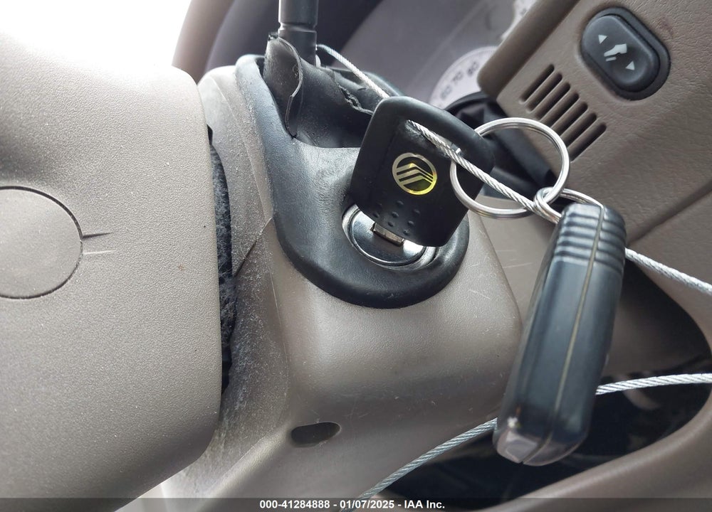 2002 MERCURY MOUNTAINEER VIN: 4M2ZU86E02ZJ29605
