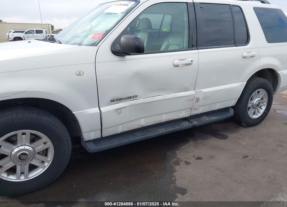 2002 MERCURY MOUNTAINEER VIN: 4M2ZU86E02ZJ29605