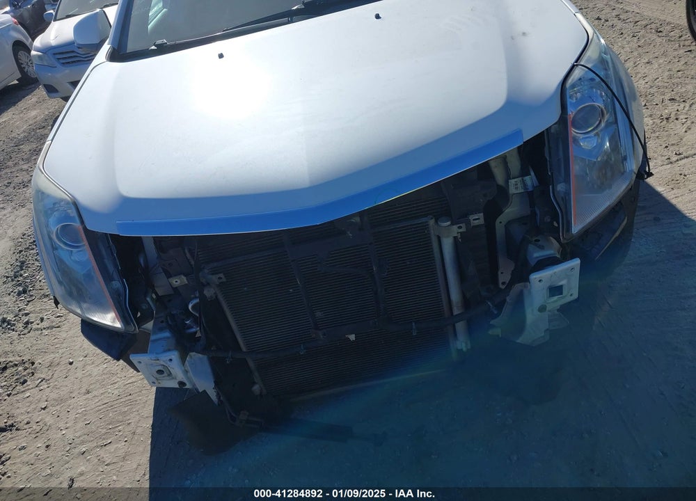 2014 CADILLAC SRX PREMIUM COLLECTION VIN: 3GYFNDE32ES640968
