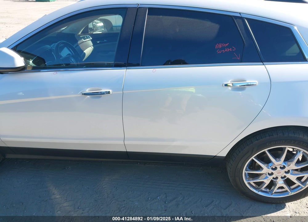 2014 CADILLAC SRX PREMIUM COLLECTION VIN: 3GYFNDE32ES640968