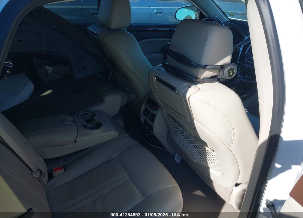 2014 CADILLAC SRX PREMIUM COLLECTION VIN: 3GYFNDE32ES640968