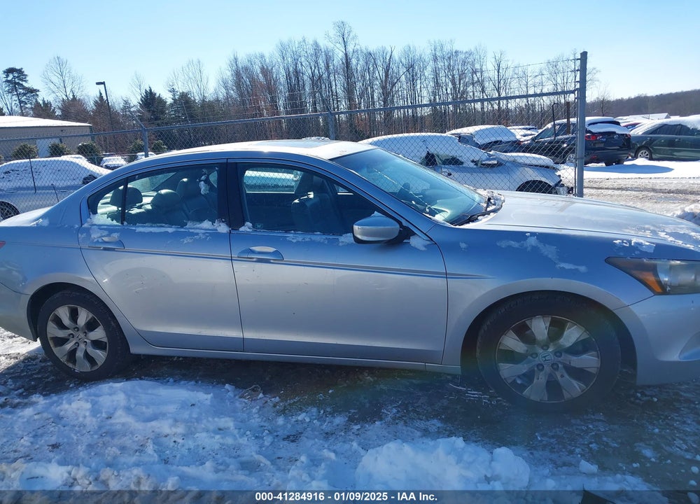 2010 HONDA ACCORD 2.4 EX-L VIN: 1HGCP2F8XAA134013