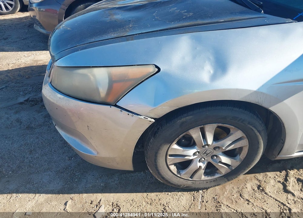 2010 HONDA ACCORD 2.4 LX-P VIN: 1HGCP2F40AA078158