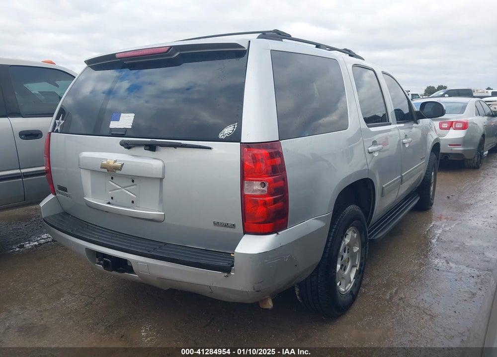 2011 CHEVROLET TAHOE LS VIN: 1GNSCAE02BR357961