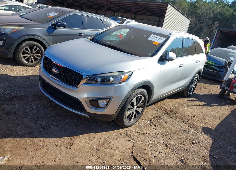 2017 KIA SORENTO 3.3L EX VIN: 5XYPH4A55HG192675