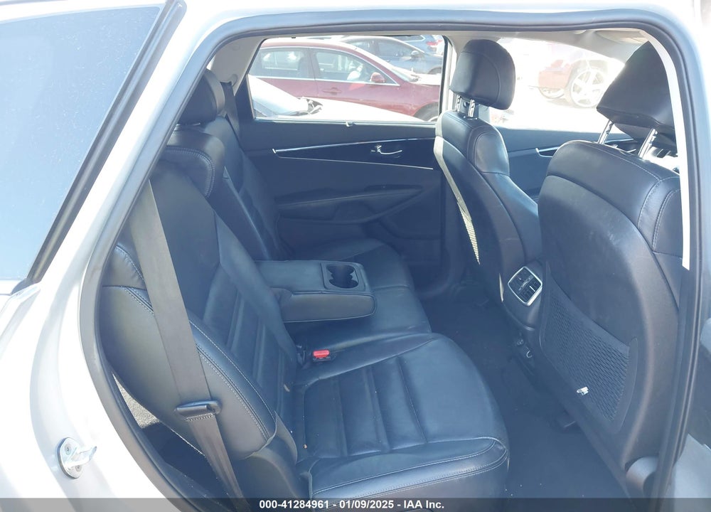2017 KIA SORENTO 3.3L EX VIN: 5XYPH4A55HG192675
