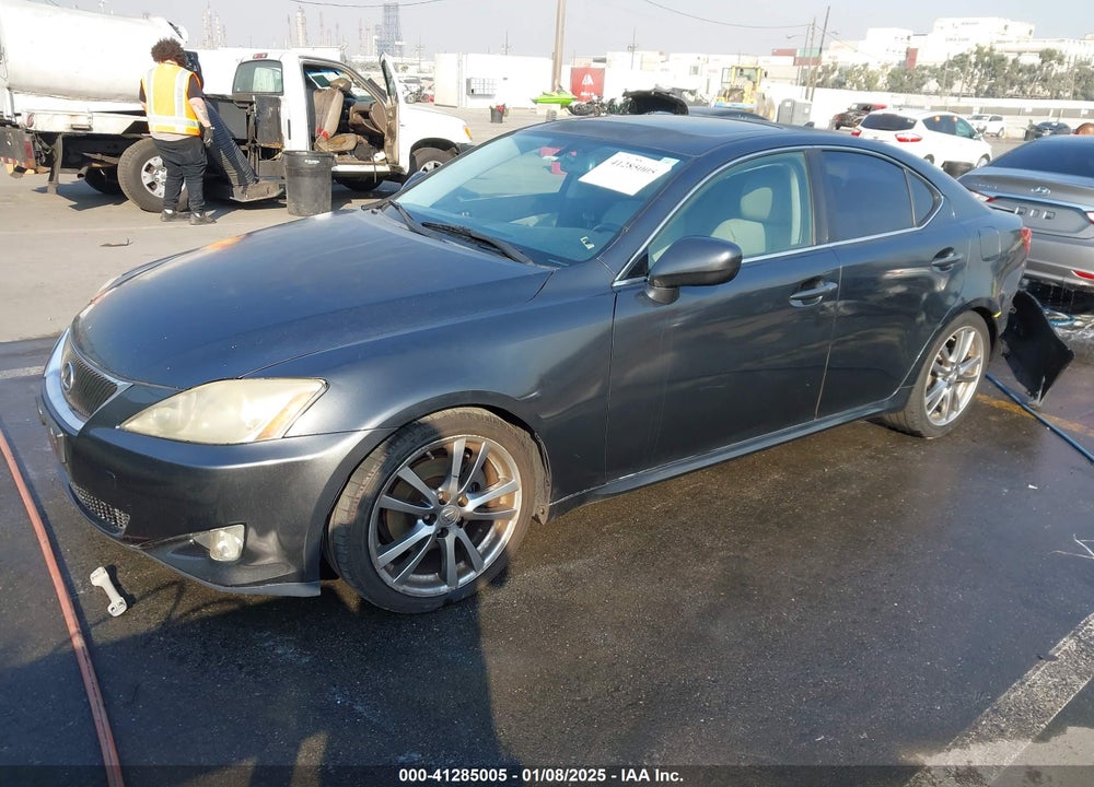 2008 LEXUS IS 250 VIN: JTHBK262785056019