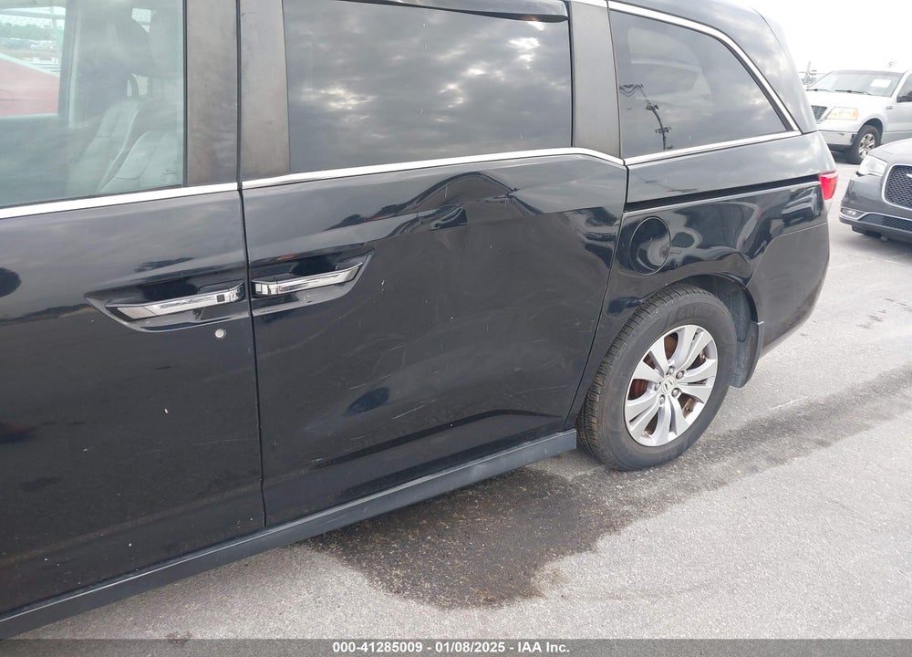 2015 HONDA ODYSSEY EX-L VIN: 5FNRL5H66FB098823