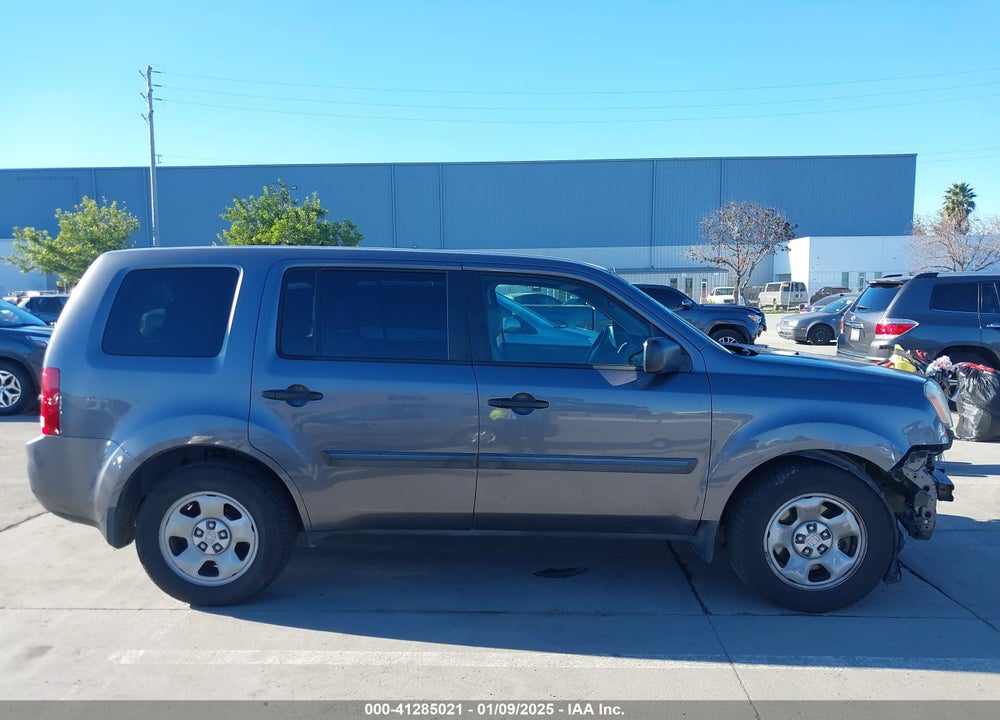 2015 HONDA PILOT LX VIN: 5FNYF4H2XFB016635