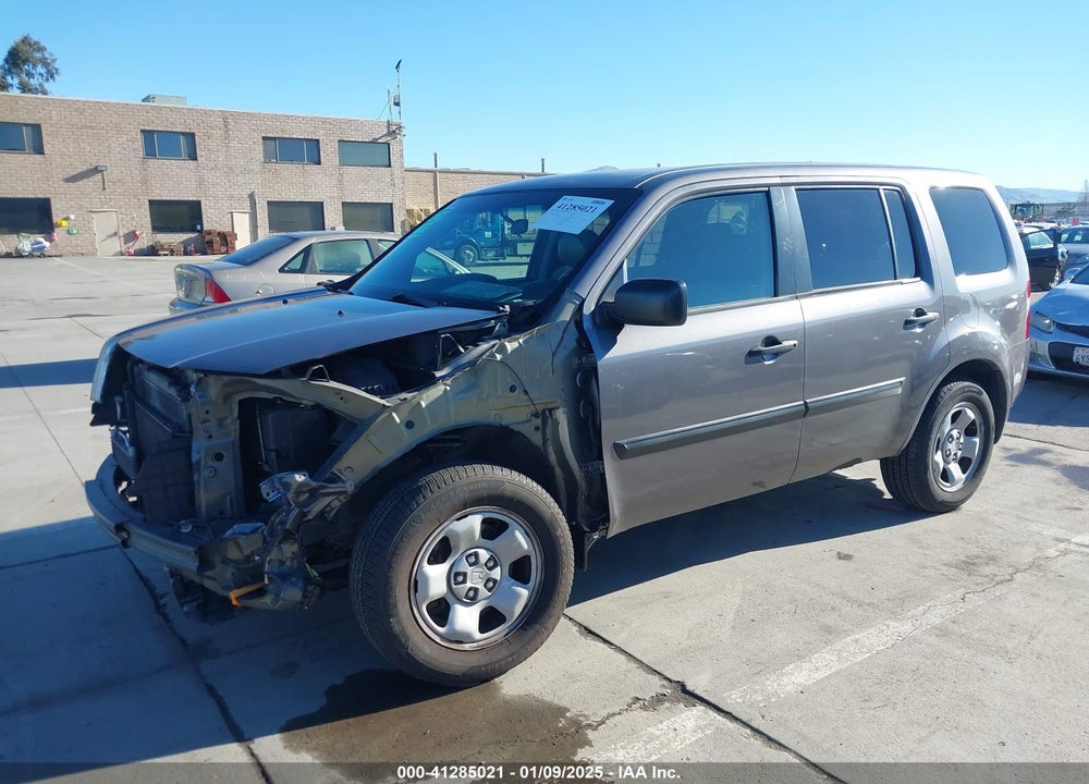 2015 HONDA PILOT LX VIN: 5FNYF4H2XFB016635
