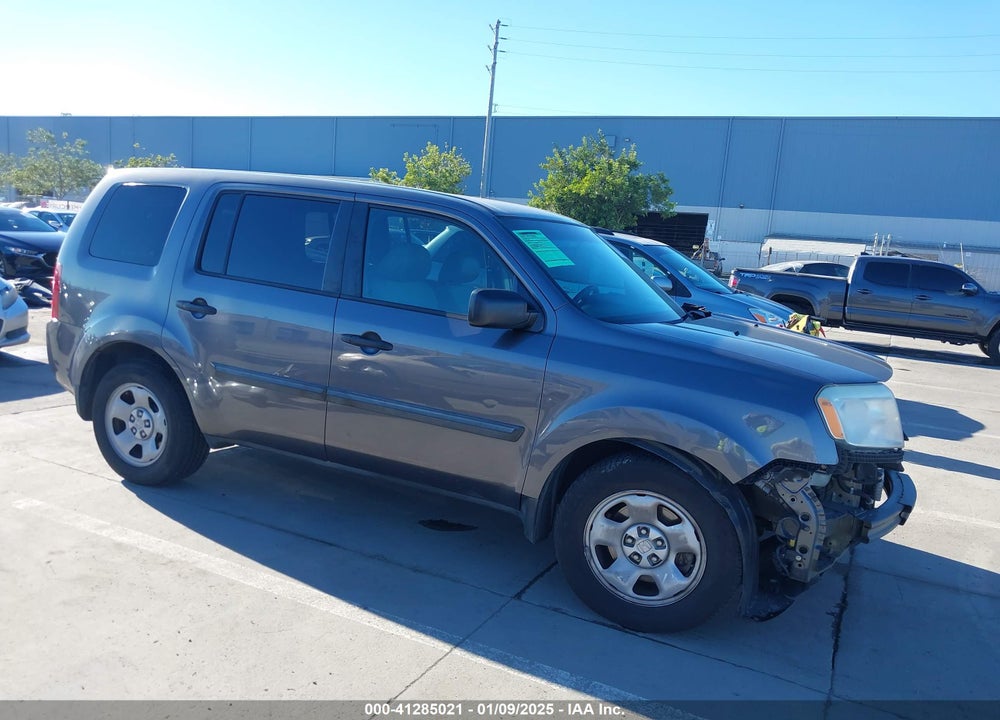 2015 HONDA PILOT LX VIN: 5FNYF4H2XFB016635