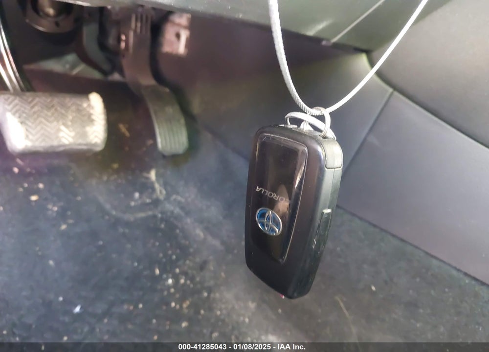 2022 TOYOTA COROLLA VIN: JTDEAMDE9NJ056603