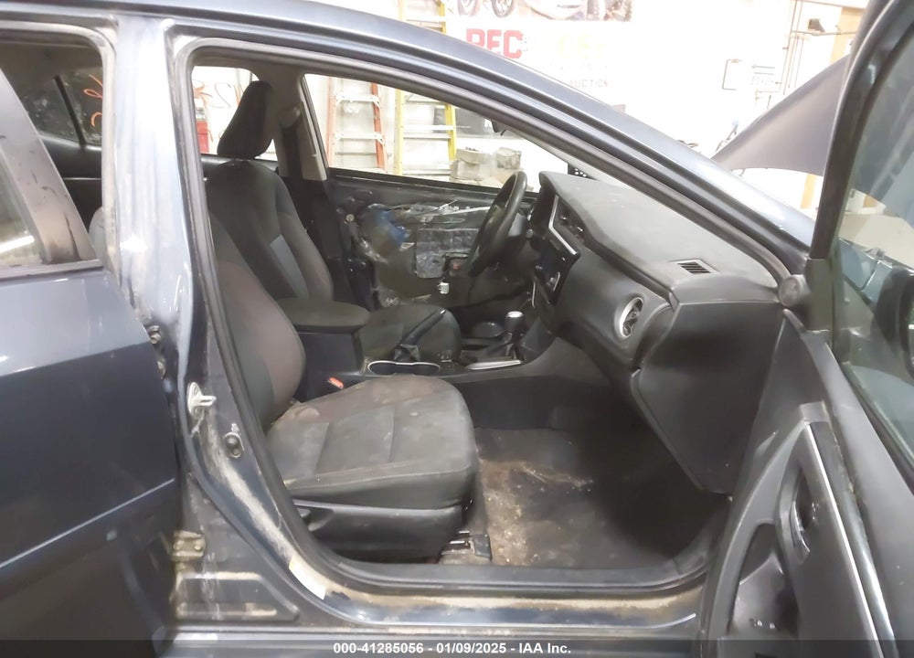 2017 TOYOTA COROLLA VIN: 2T1BURHE6HC915681