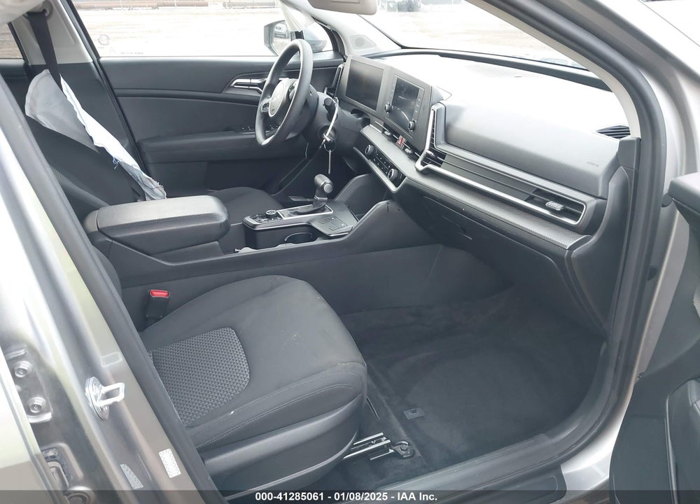 2023 KIA SPORTAGE LX VIN: KNDPUCAF8P7144128