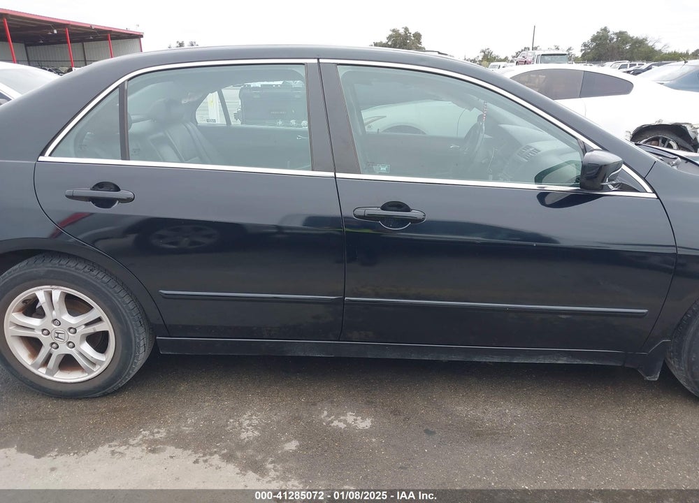 2007 HONDA ACCORD 2.4 EX VIN: 1HGCM56877A173614