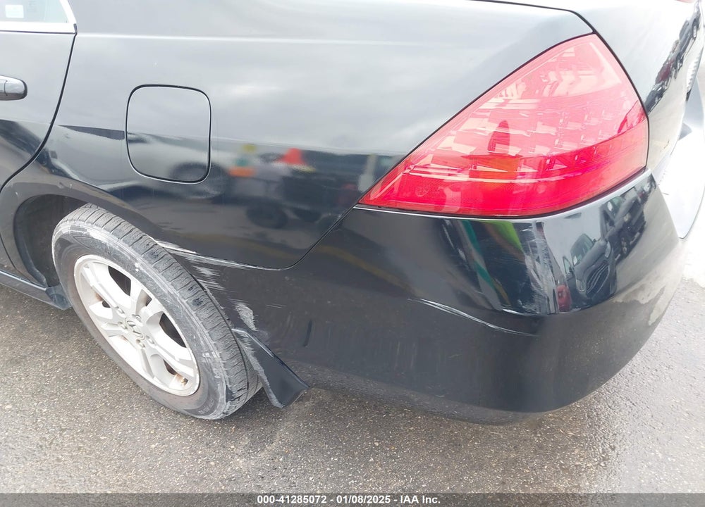 2007 HONDA ACCORD 2.4 EX VIN: 1HGCM56877A173614