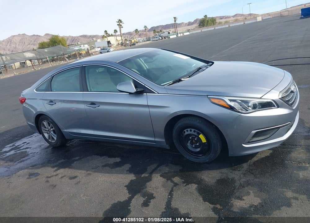 2016 HYUNDAI SONATA SE VIN: 5NPE24AF1GH405467