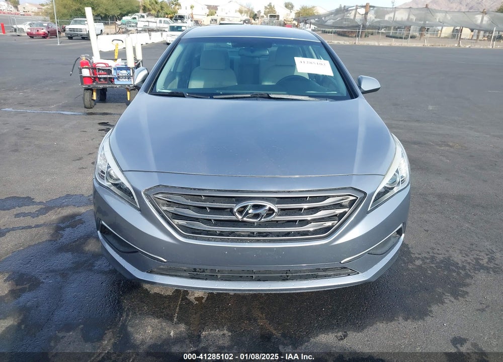 2016 HYUNDAI SONATA SE VIN: 5NPE24AF1GH405467