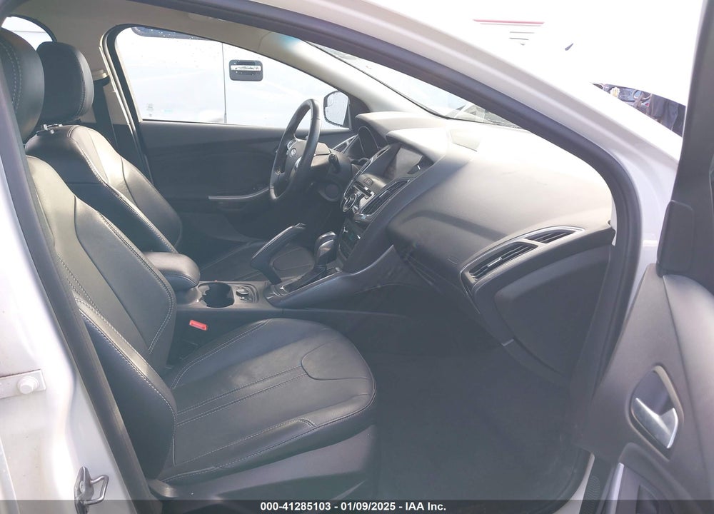2013 FORD FOCUS TITANIUM VIN: 1FADP3N29DL284778