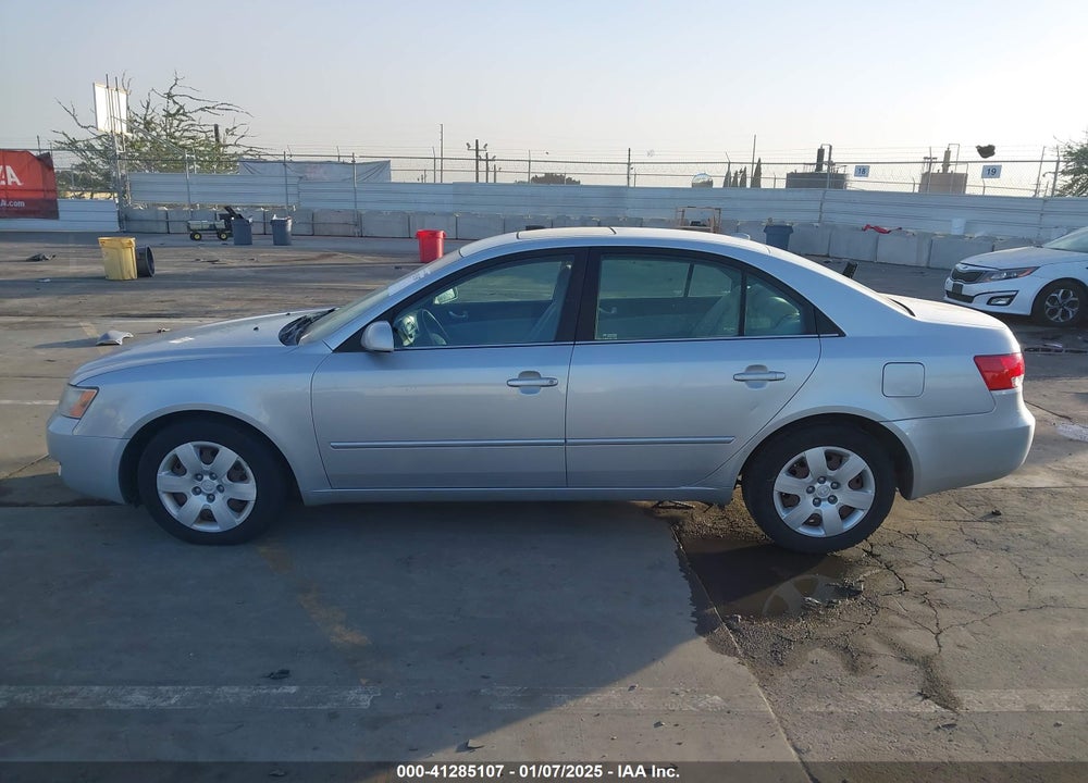 2008 HYUNDAI SONATA GLS V6 VIN: 5NPET46F78H377777