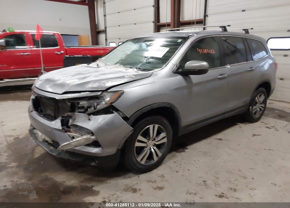 2017 HONDA PILOT EX VIN: 5FNYF6H3XHB066619