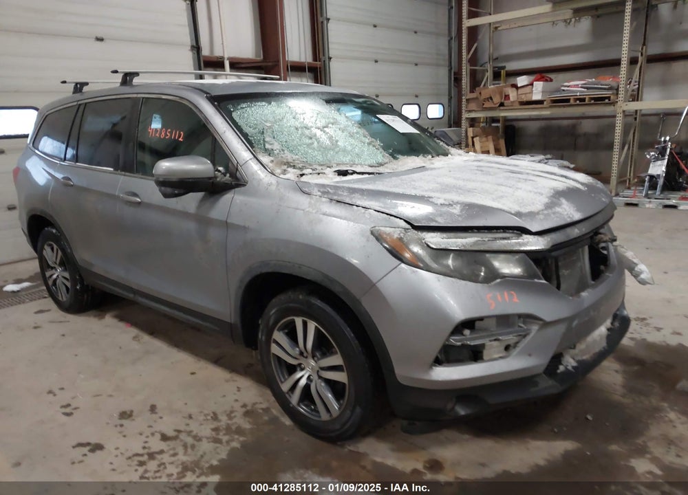 2017 HONDA PILOT EX VIN: 5FNYF6H3XHB066619